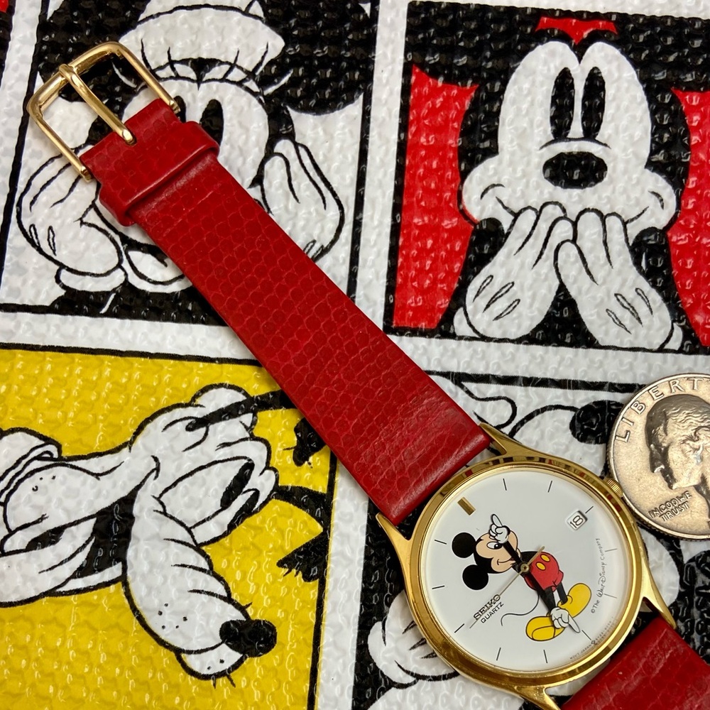 Vintage Disney X Seiko Mickey Mouse Men’s Unisex Dress Watch with Moving Arms - Picture 10 of 16